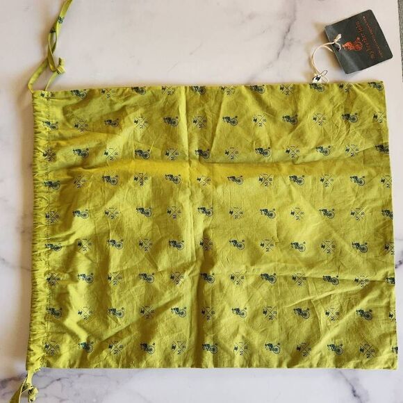 My brother John Australian avocado green nwt dust bag steampunk frog on bike dra - Picture 1 of 3